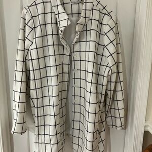 Chic White and Black Grid Blazer